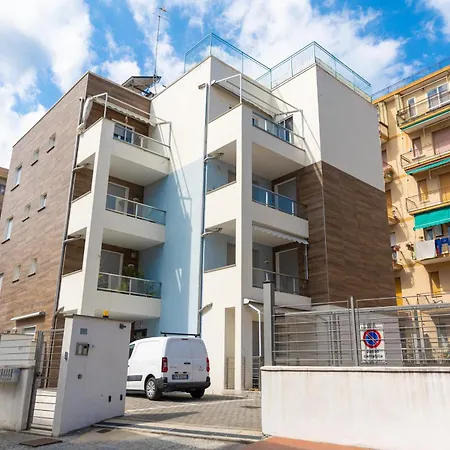 Sirio - Bilocale Comodo A 200 M Dal Mare E Con Piscina Sul Tetto Borghetto Santo Spirito