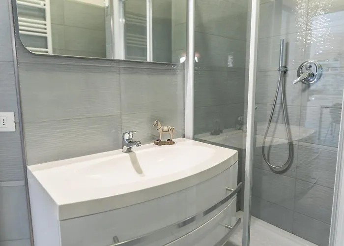 Sirio - Bilocale Comodo A 200 M Dal Mare E Con Piscina Sul Tetto Διαμέρισμα *